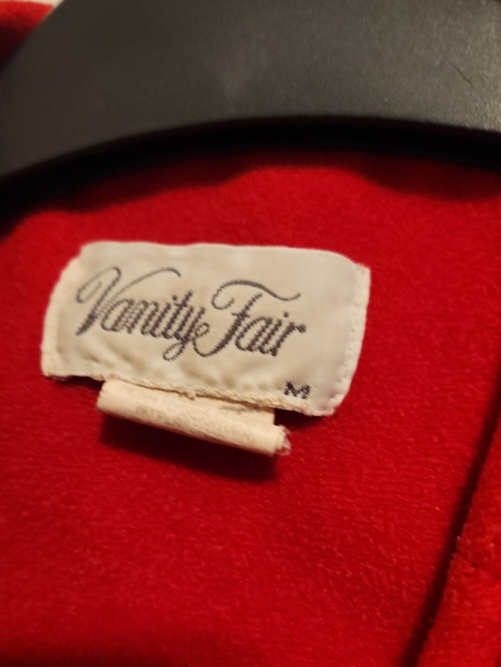 Vanity Fair Red Robe, Medium - Picture 2 of 10